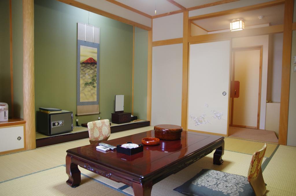 Ryokan Hida Beef Takayama  Habitación foto